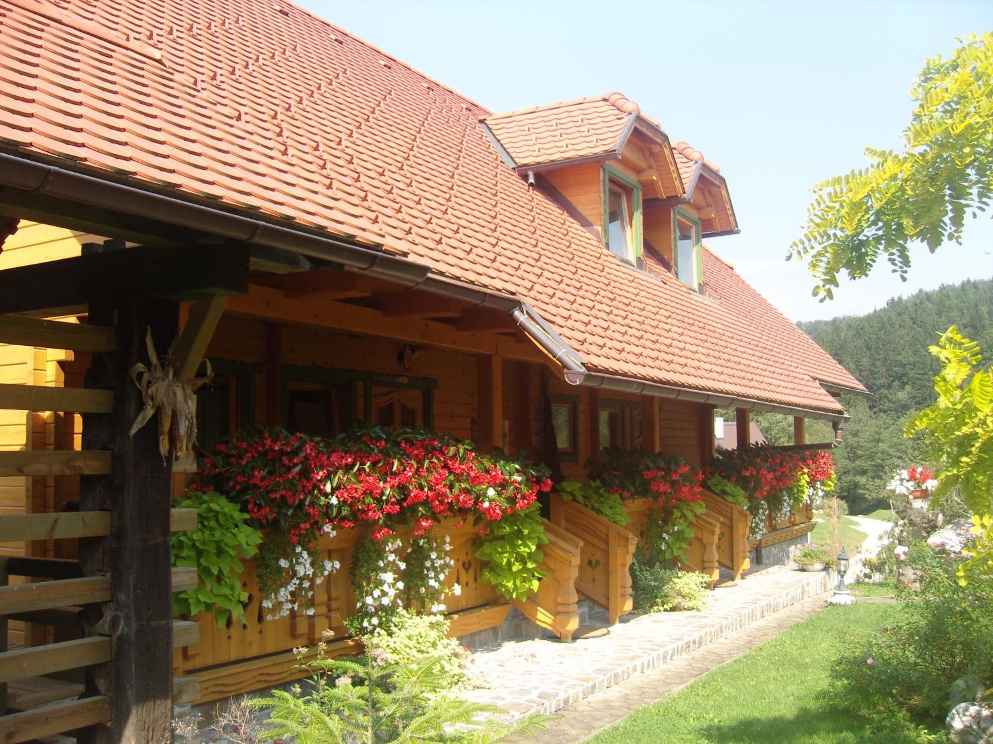 Korosec Apartments And Wellness Centre Mozirje Zimmer foto